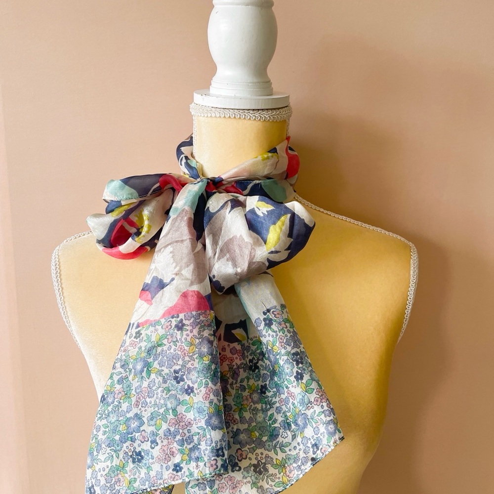 Accessorize floral scarf silk NWT